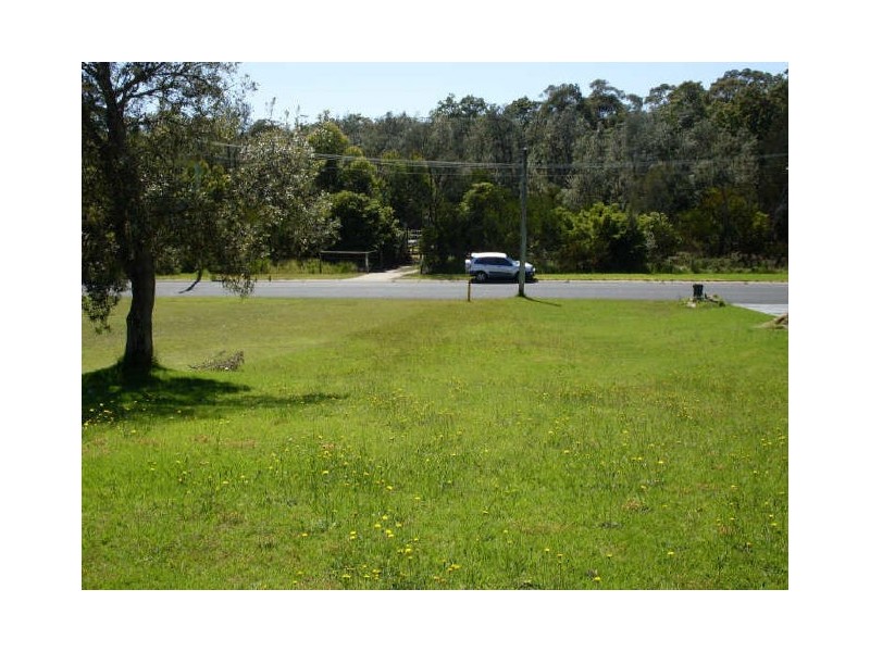 7 Newstead Road, Moruya Heads NSW 2537