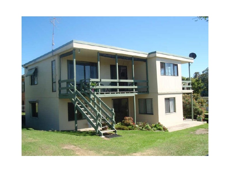 18 Dampier Street, Congo NSW 2537