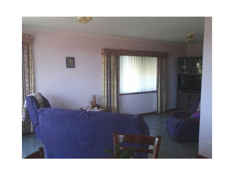 18 Dampier Street, Congo NSW 2537