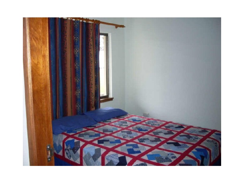 18 Dampier Street, Congo NSW 2537