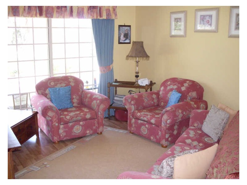 18 Halyard Drive, Moruya Heads NSW 2537