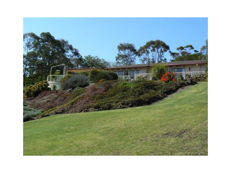 10 Bass Ridge, Tuross Head NSW 2537