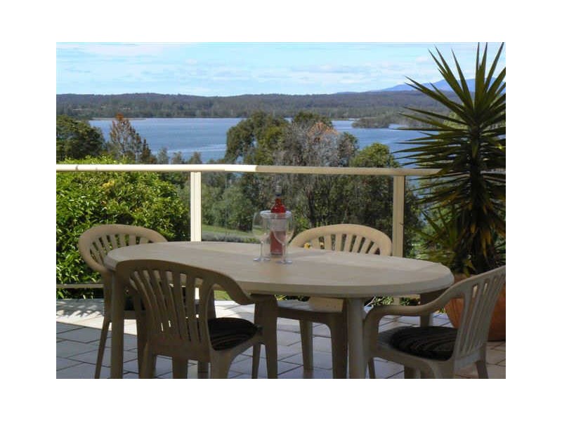 10 Bass Ridge, Tuross Head NSW 2537