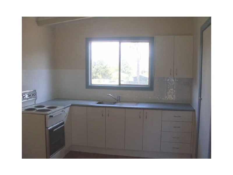 31 Keightley Street, Moruya NSW 2537