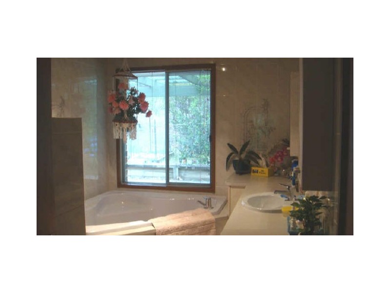 23 Woodlands Way, Meringo NSW 2537