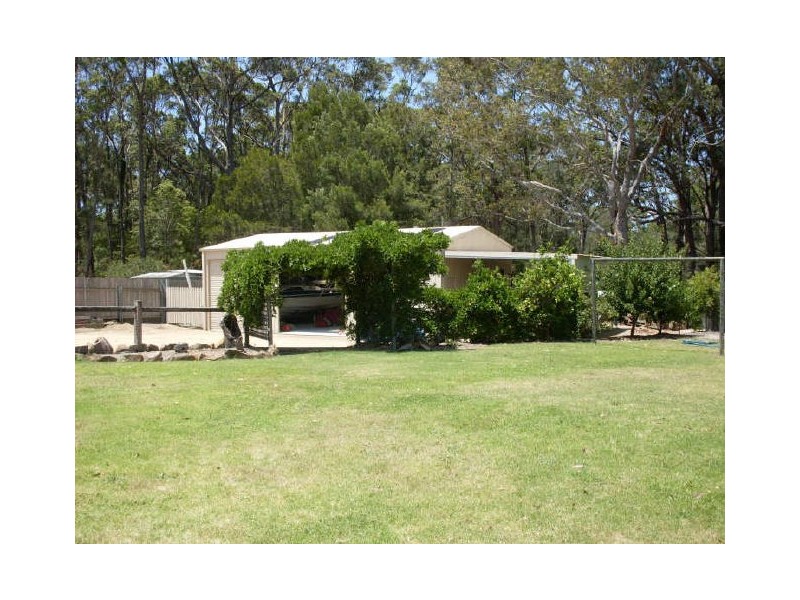 18 Renee Crescent, Moruya Heads NSW 2537