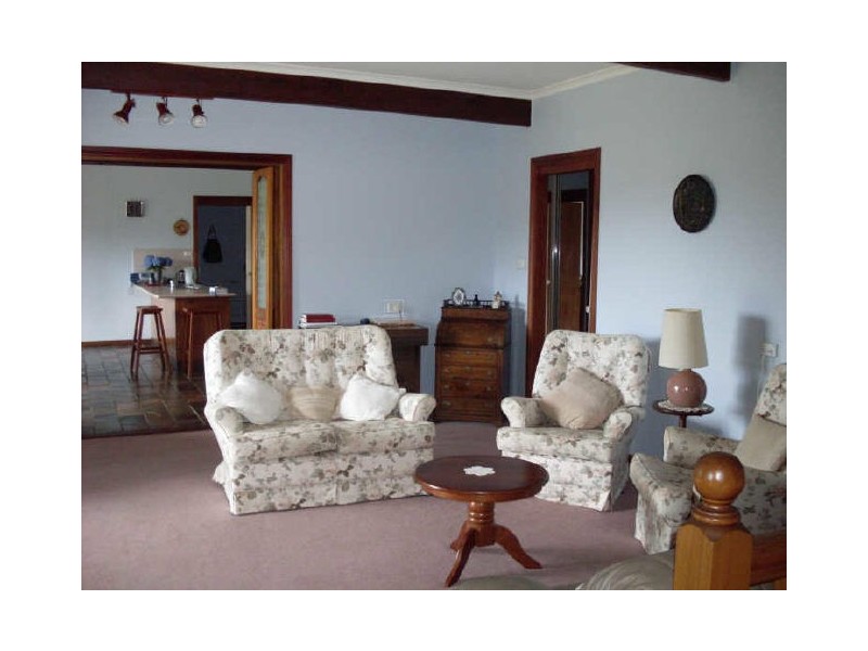 64 Princes Highway, Bodalla NSW 2545