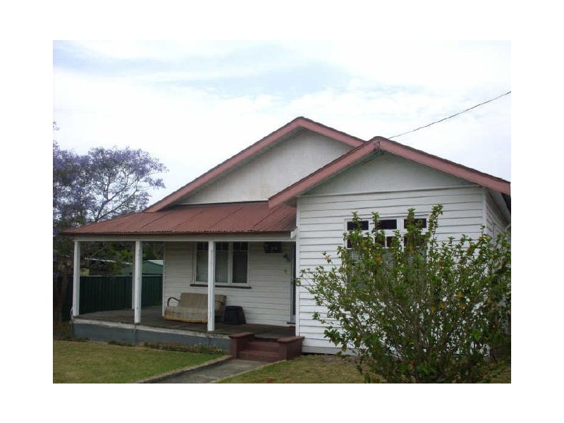 5 Campbell Street, Moruya NSW 2537