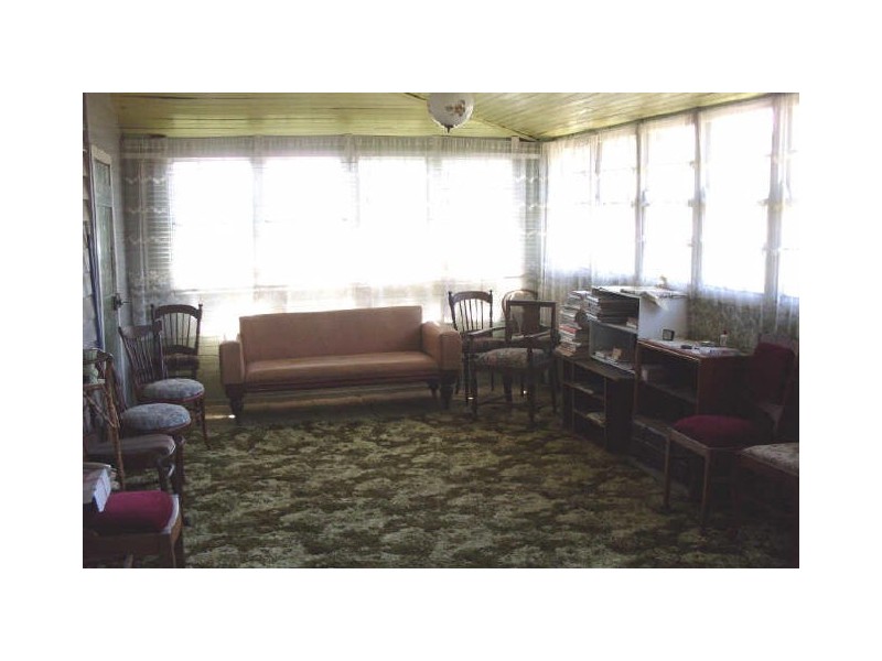 5 Campbell Street, Moruya NSW 2537