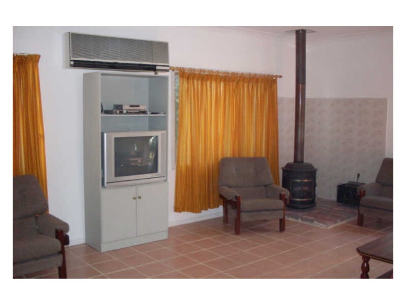 210 Percy Davis Drive, Moruya NSW 2537