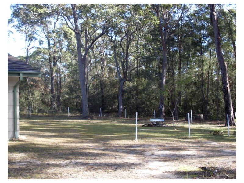 210 Percy Davis Drive, Moruya NSW 2537