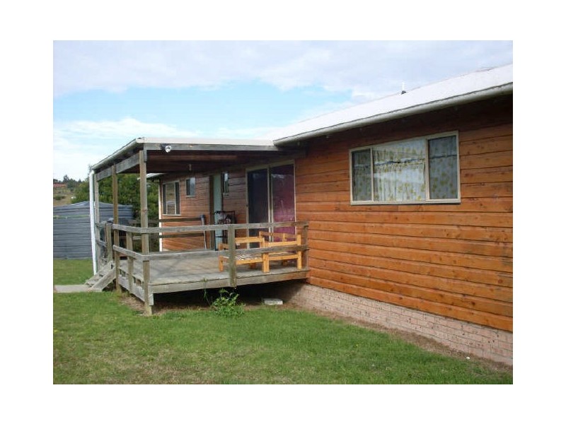 38 Peartree Place, Moruya NSW 2537