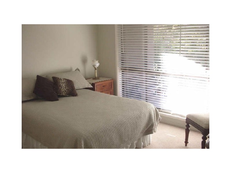 186 Princes Highway, Bodalla NSW 2545