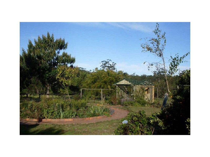 186 Princes Highway, Bodalla NSW 2545