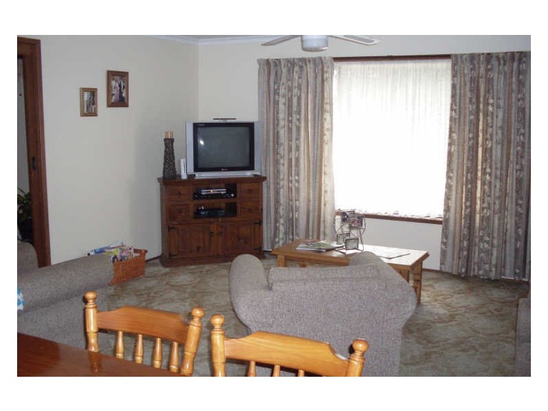 115 Albert Street, Moruya NSW 2537