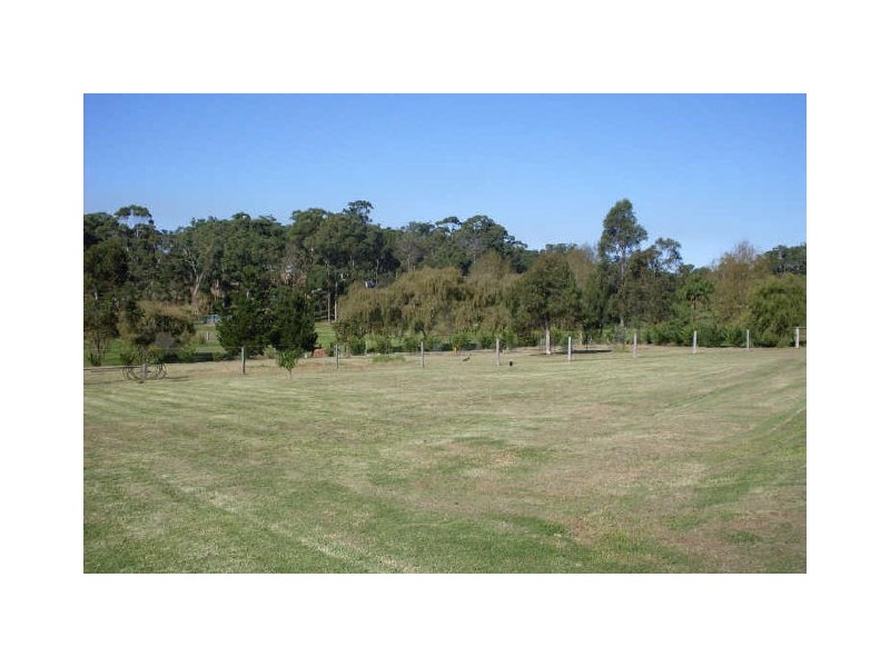 19 Yarimup Place, Moruya NSW 2537