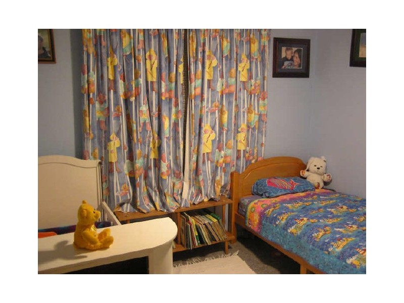 19 Yarimup Place, Moruya NSW 2537