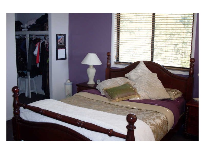 18 Cheddar Street, Moruya NSW 2537