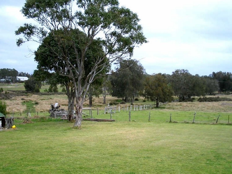 33 Maunsell Street, Moruya NSW 2537