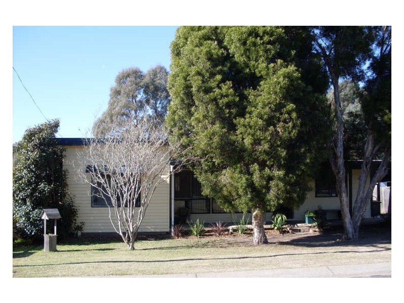 28 Haslingden Street, Moruya NSW 2537