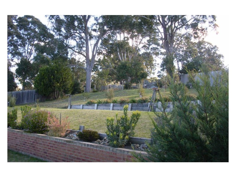 18 Panorama Parade, Moruya NSW 2537