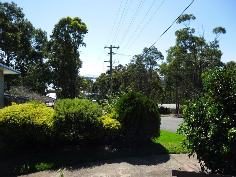 29 Hazel Road, Moruya Heads NSW 2537