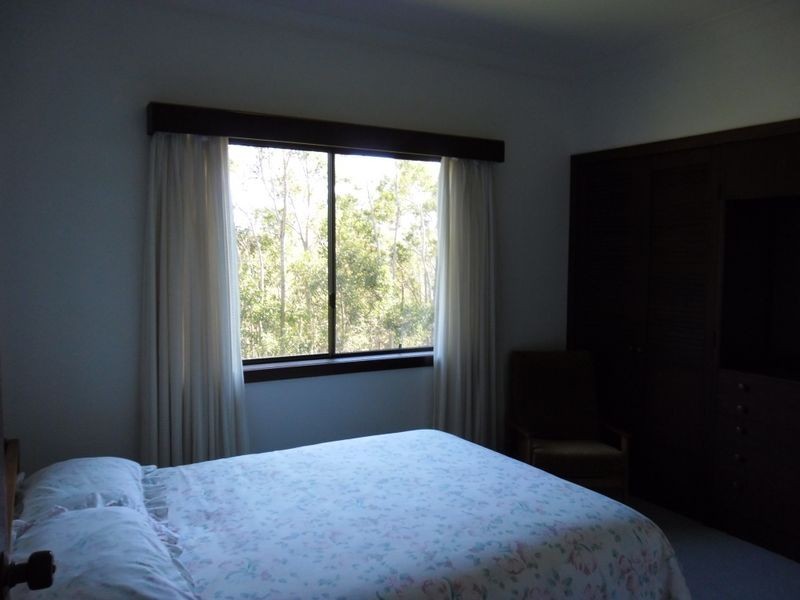 29 Hazel Road, Moruya Heads NSW 2537