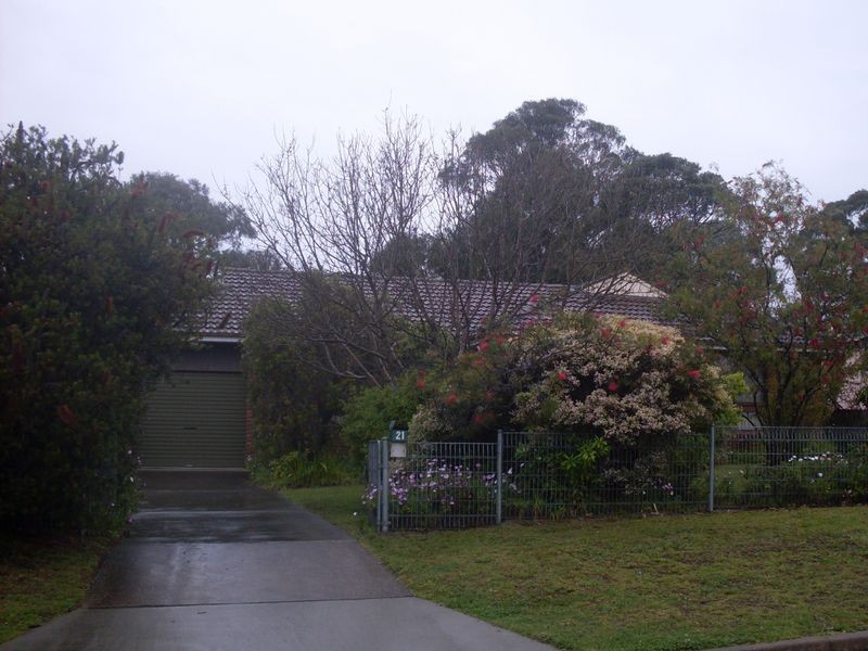 21 Bergalia Street, Moruya NSW 2537