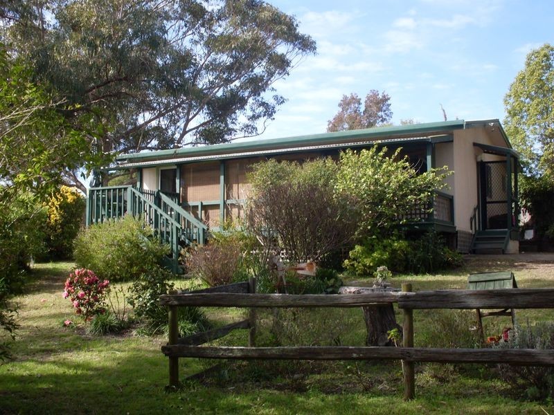 16 Moruya Street, Moruya NSW 2537