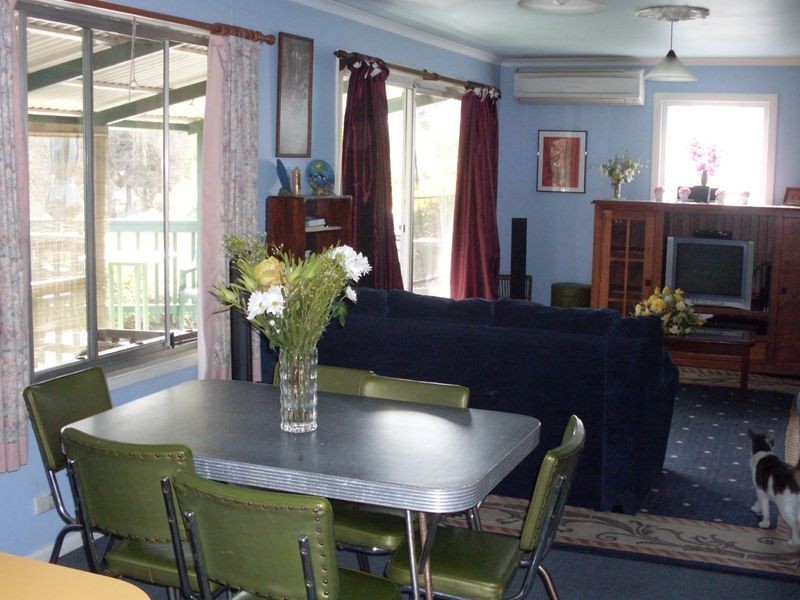 16 Moruya Street, Moruya NSW 2537