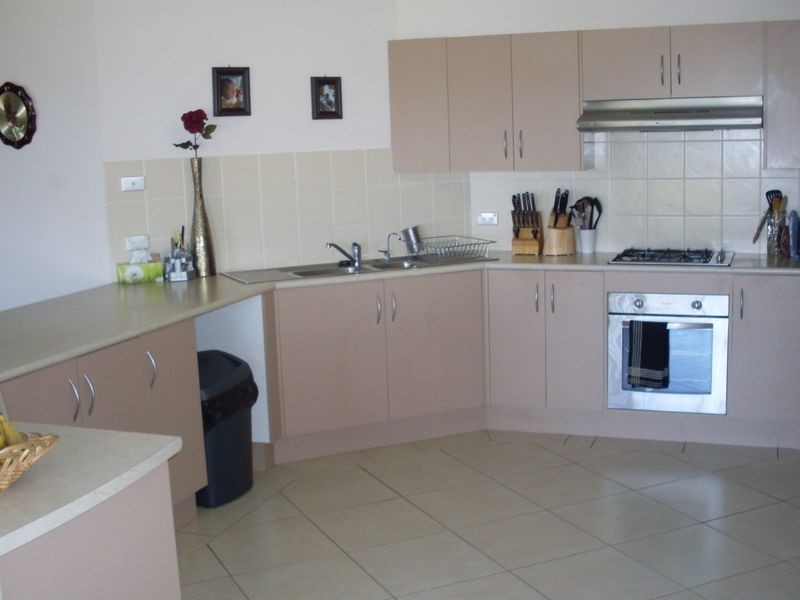 2 Shane Crescent, Bergalia NSW 2537