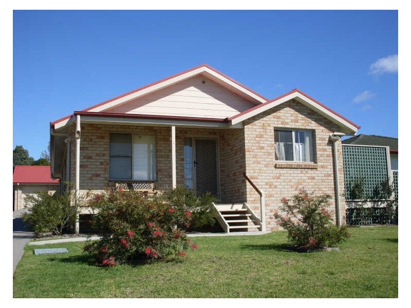 B/55 Thomas St, Moruya NSW 2537