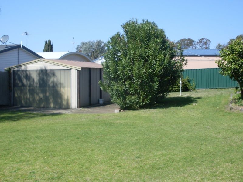 28 Hawdon Street, Moruya NSW 2537