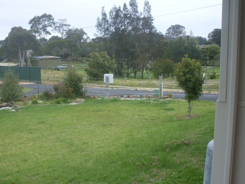 84 Spencer Street, Moruya NSW 2537