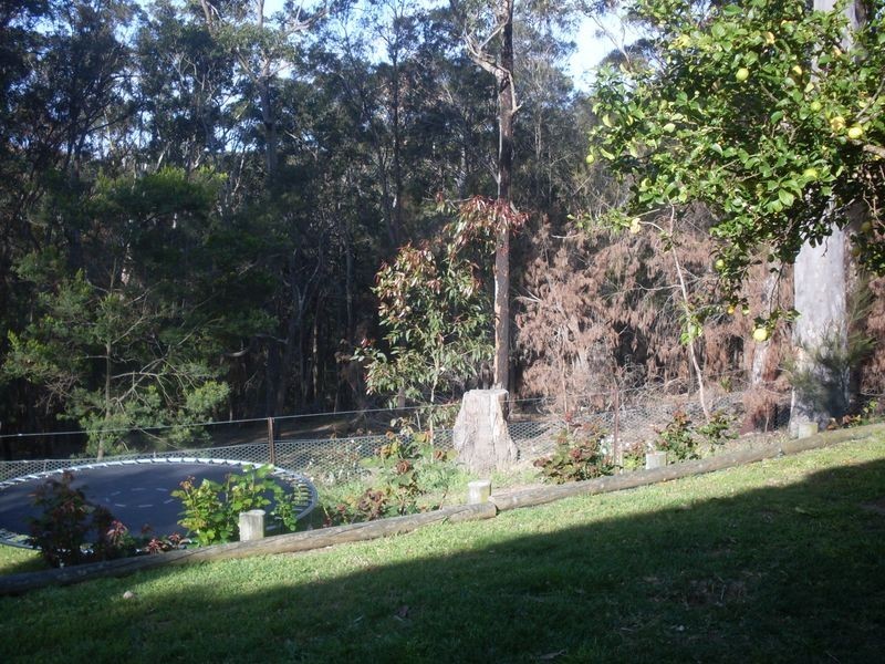 10 Grove Place, Moruya Heads NSW 2537