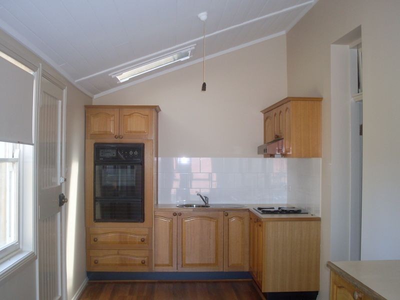 7 Fitzroy Street, Moruya NSW 2537