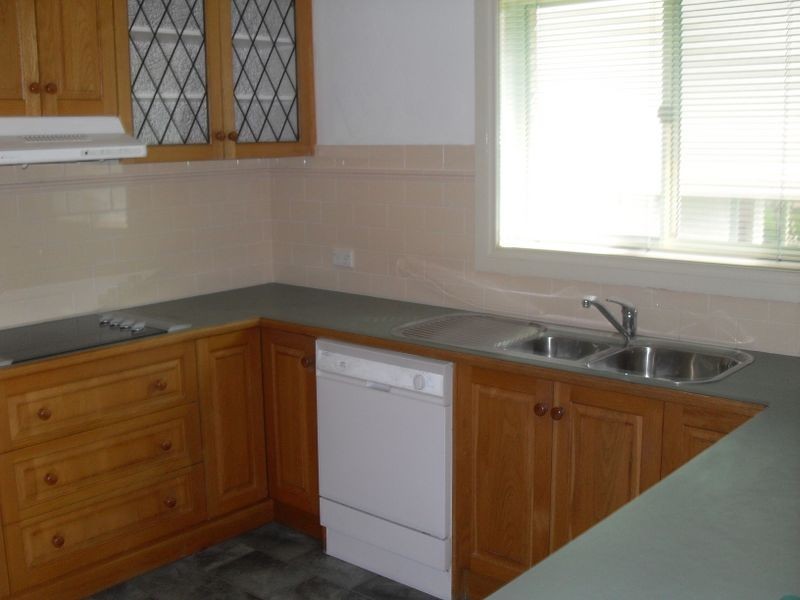 13 Chauvel Crescent, Tuross Head NSW 2537