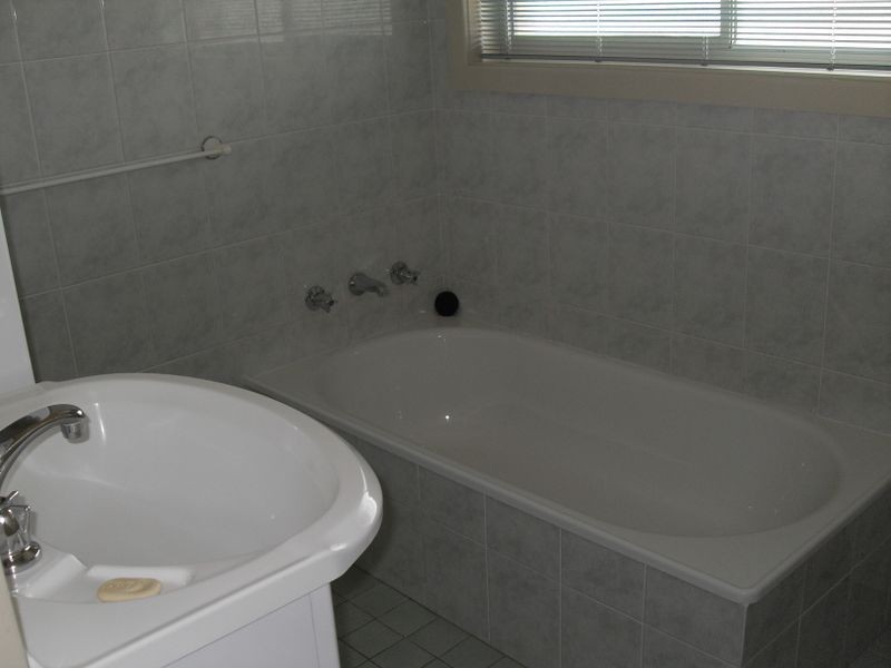 13 Chauvel Crescent, Tuross Head NSW 2537