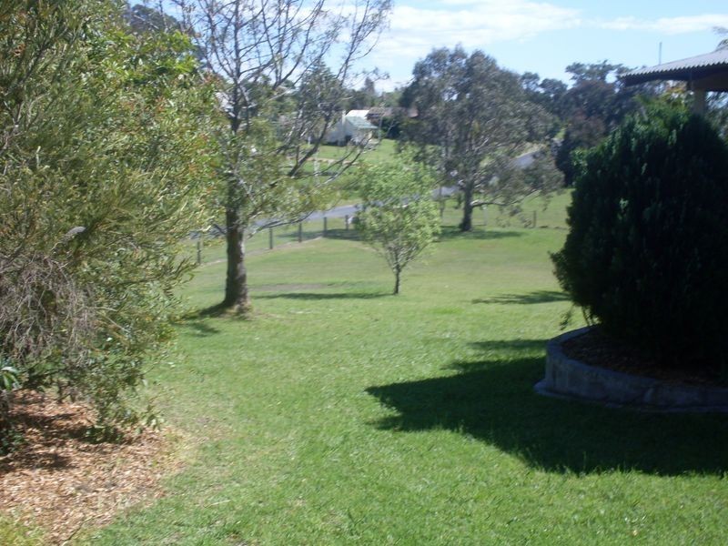 2 Albert Street, Moruya NSW 2537