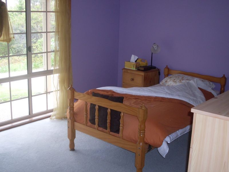 18 Halyard Drive, Moruya Heads NSW 2537