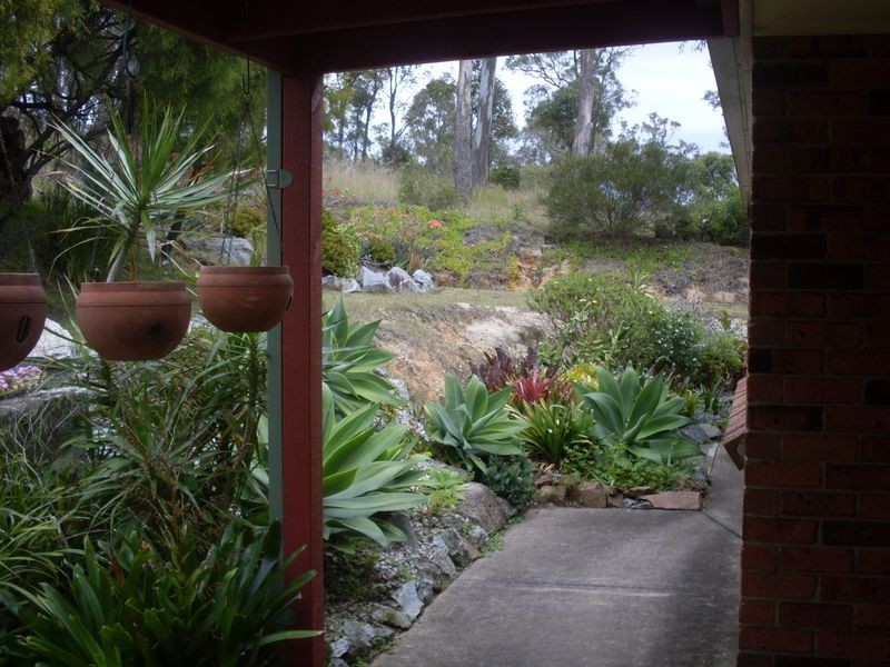 18 Halyard Drive, Moruya Heads NSW 2537