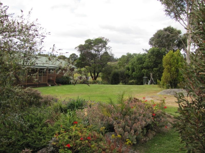 60 Donnellys Ridge Road, Moruya NSW 2537