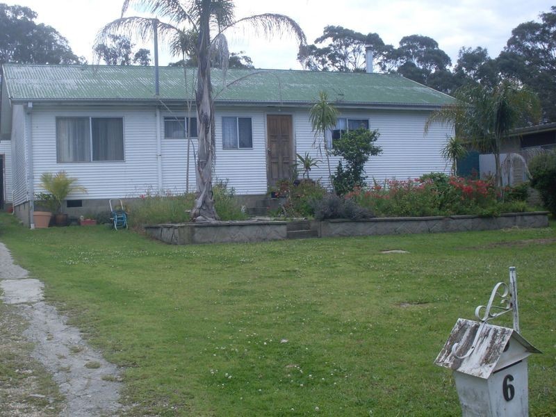 6 Anderson Street, Moruya NSW 2537