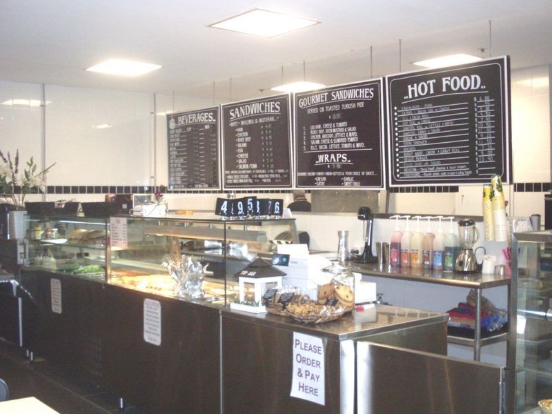 5/9 Bridge Plaza Cafe Clyde Street, Batemans Bay NSW 2536