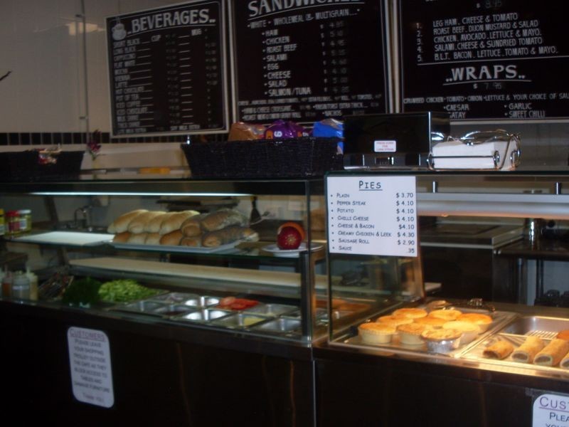 5/9 Bridge Plaza Cafe Clyde Street, Batemans Bay NSW 2536