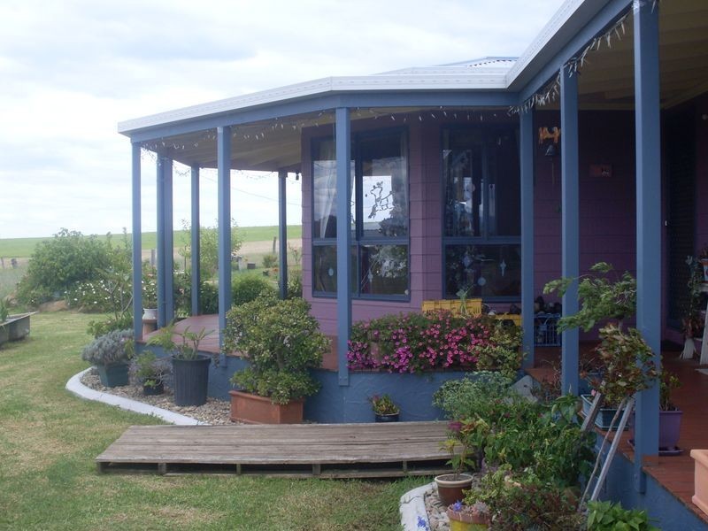 176 Noggarula Drive, Bergalia NSW 2537