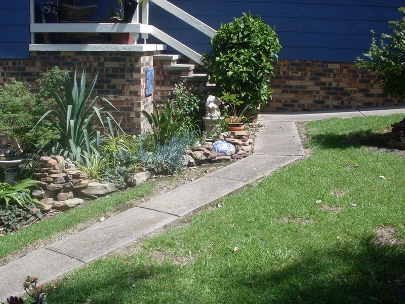 5 Jeffery Place, Moruya NSW 2537