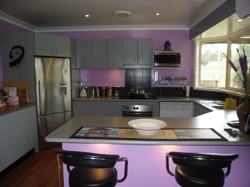 8 Mollee Road, Moruya NSW 2537