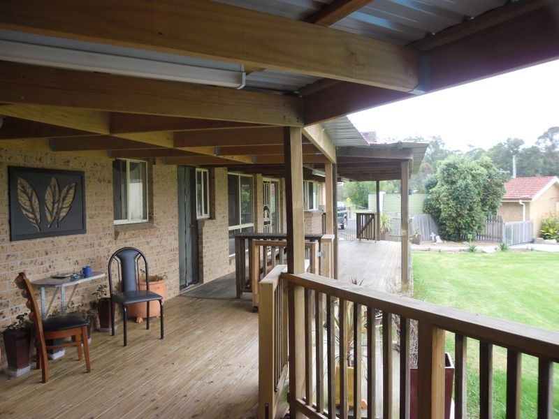 8 Mollee Road, Moruya NSW 2537
