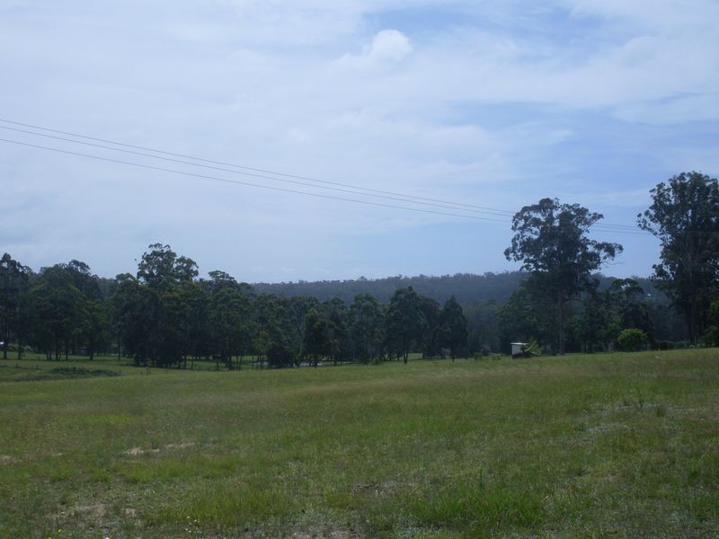 8 Western Boundary Rd, Turlinjah NSW 2537